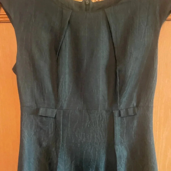 AA Studio Charcoal Sleeveless Dress Size 4
Excellent Condition - Picture 3 of 6